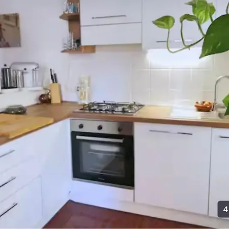 ホームステイ Trastevere ローマ